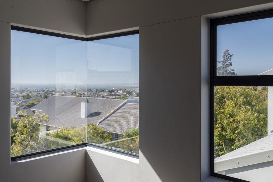 3 Bedroom Property for Sale in Country Club Western Cape